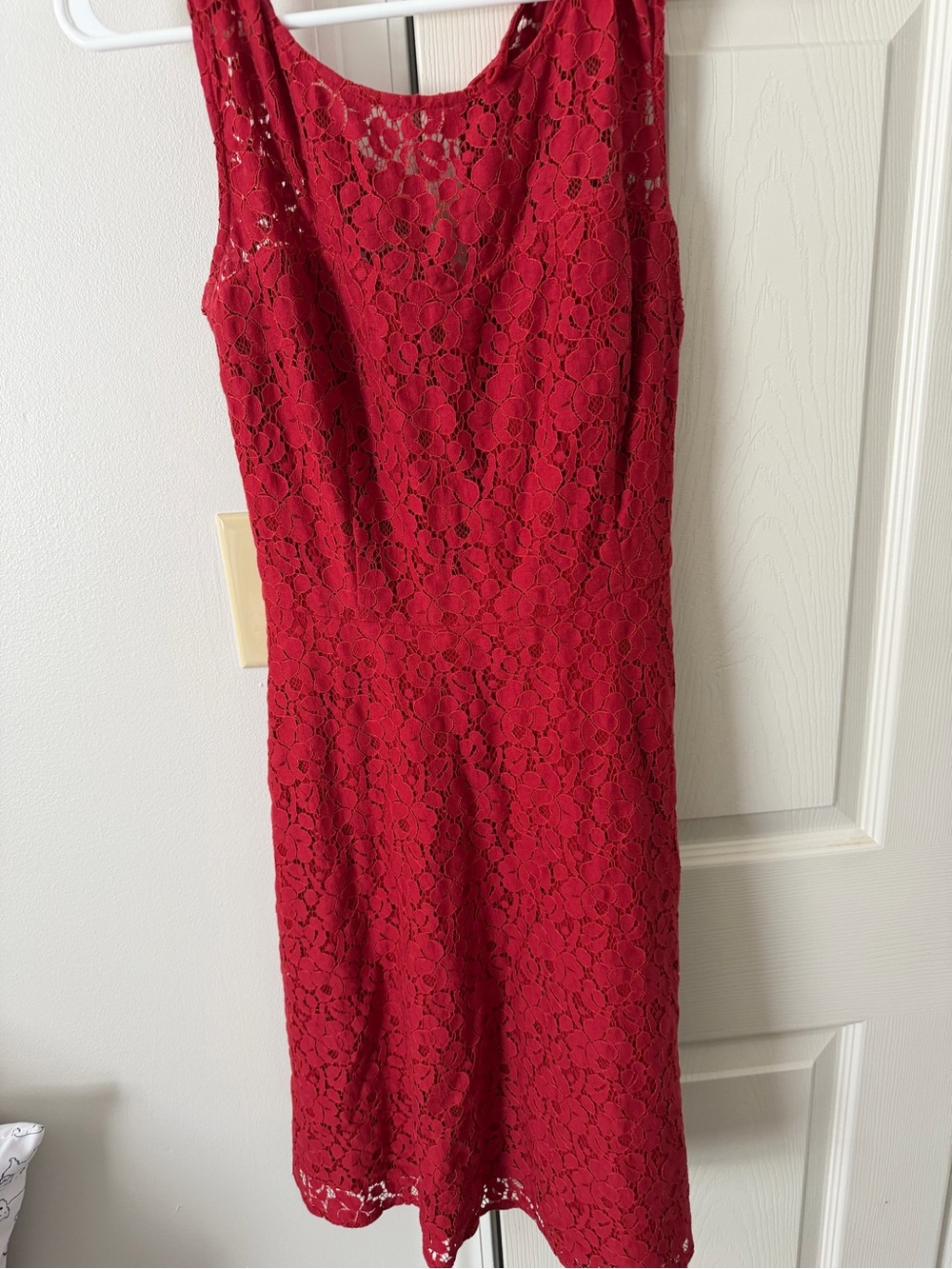 White House Black Market Red Floral Lace Sheath Dress